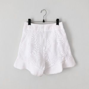 Few Moda New York White Embroidered Skort